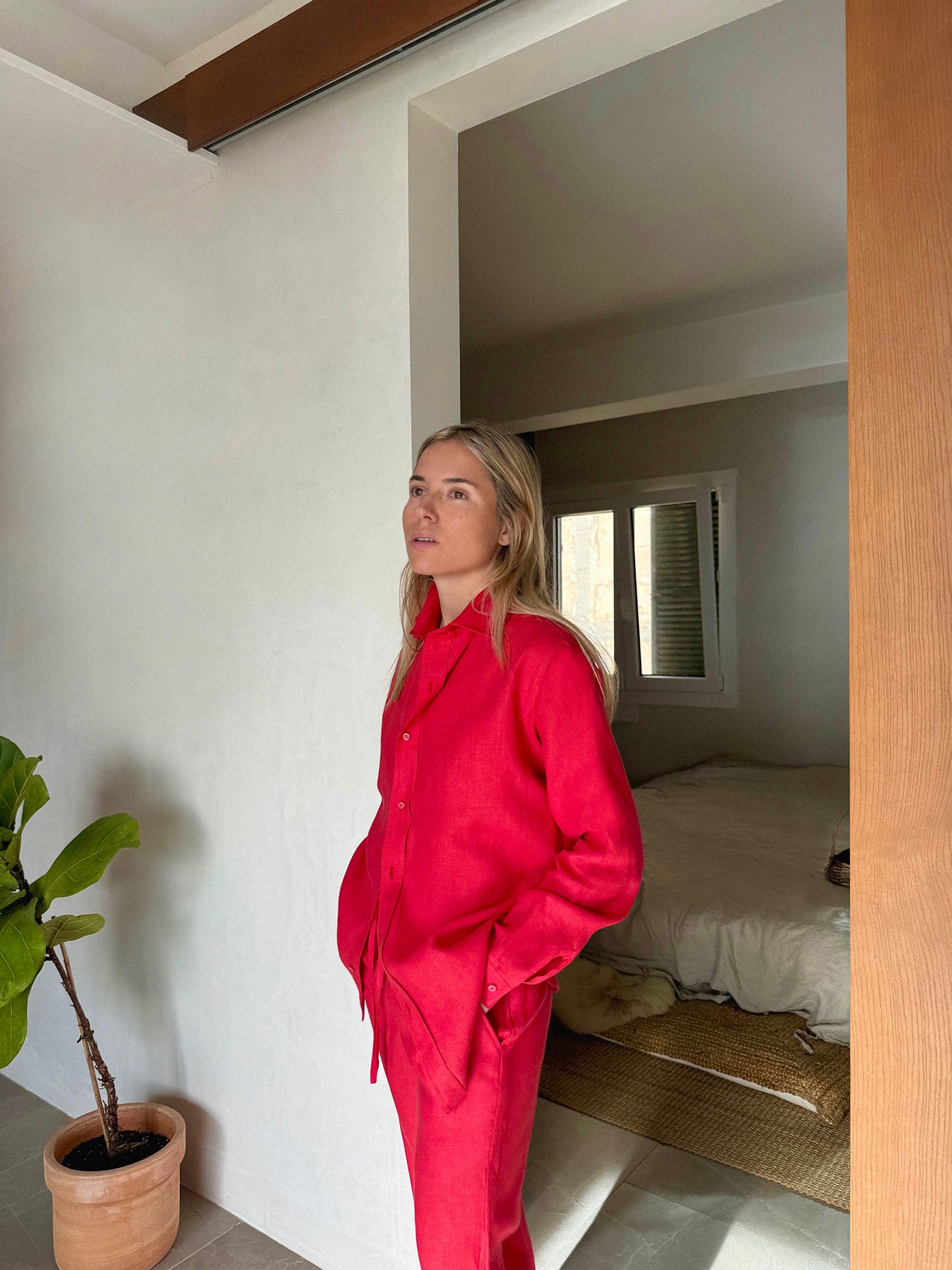 BELGIUM Boyfriendshirt red fine Belgium Linen - A Peace of Ibiza® Collection Blouse