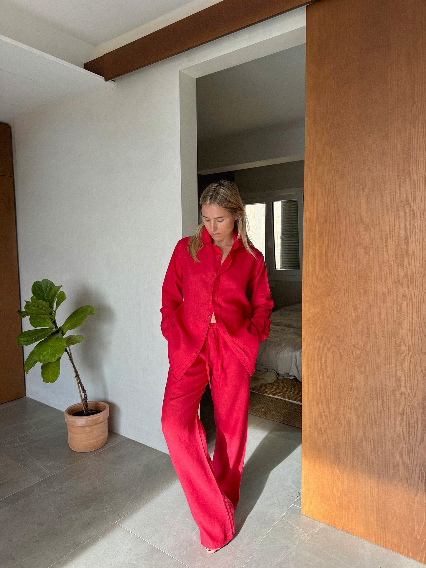 BELGIUM Boyfriendshirt red fine Belgium Linen - A Peace of Ibiza® Collection Blouse