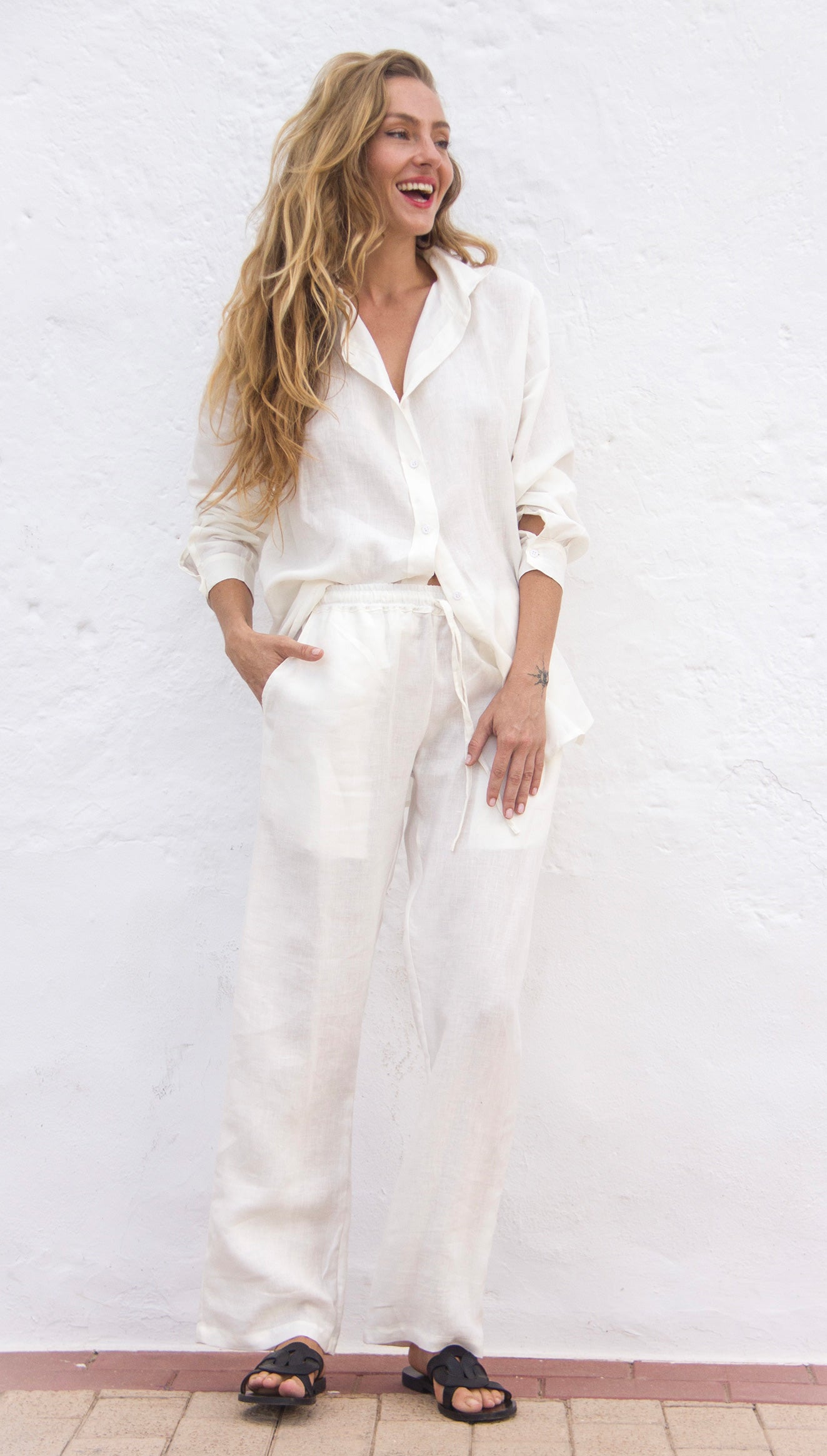 BELGIUM Boyfriendshirt Linen oyster white - A Peace of Ibiza® Collection Blouse